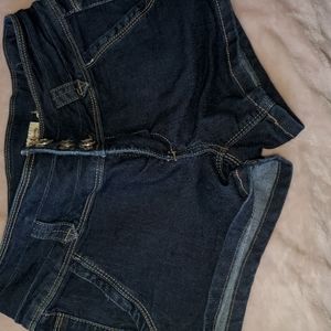 Jean short shorts